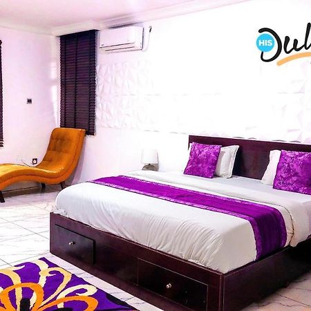 His Dulce Apartments Lagos Exterior photo