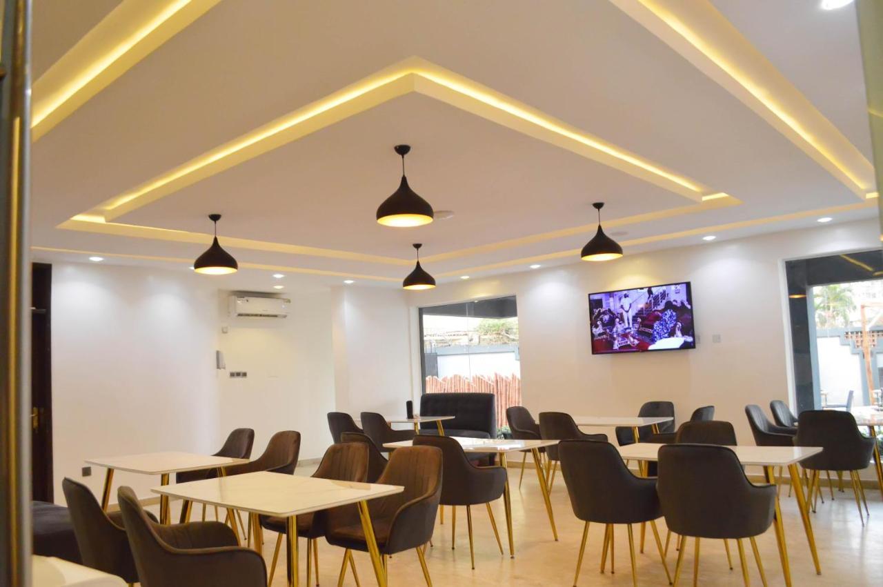 His Dulce Apartments Lagos Exterior photo